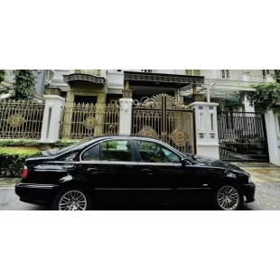 BMW 525i