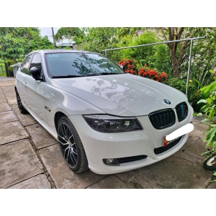 BMW 325i