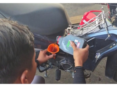 Cách Thay Dầu Nhớt Xe Máy 