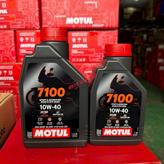 Motul dầu nhớt xe máy phân khối lớn -7100 4T 10W40 12X1.2L VN